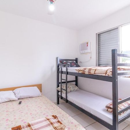 le monde hostel Guarujá Extérieur photo