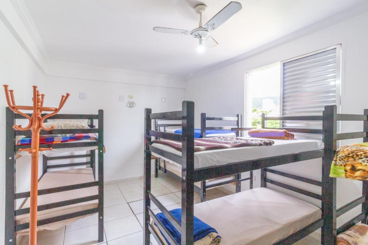 le monde hostel Guarujá Extérieur photo