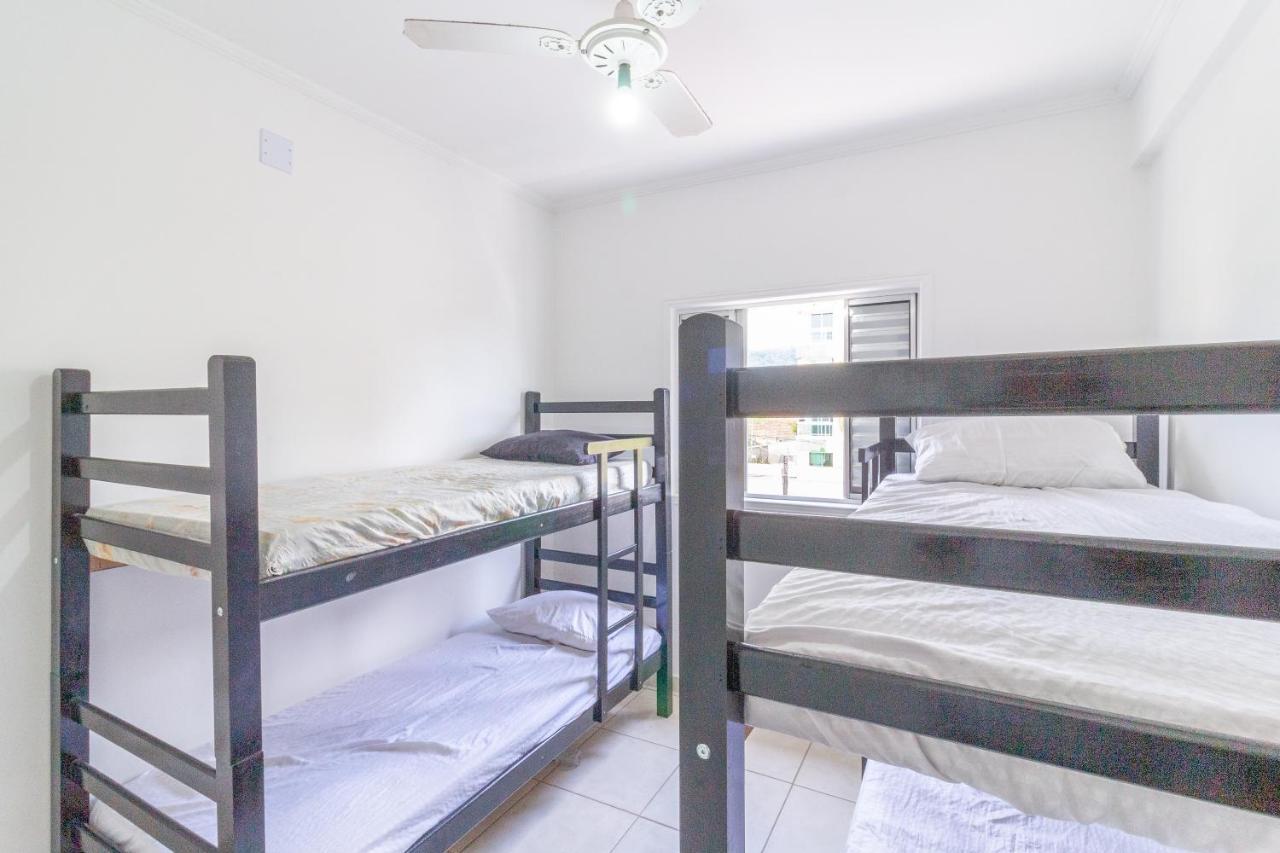 le monde hostel Guarujá Extérieur photo